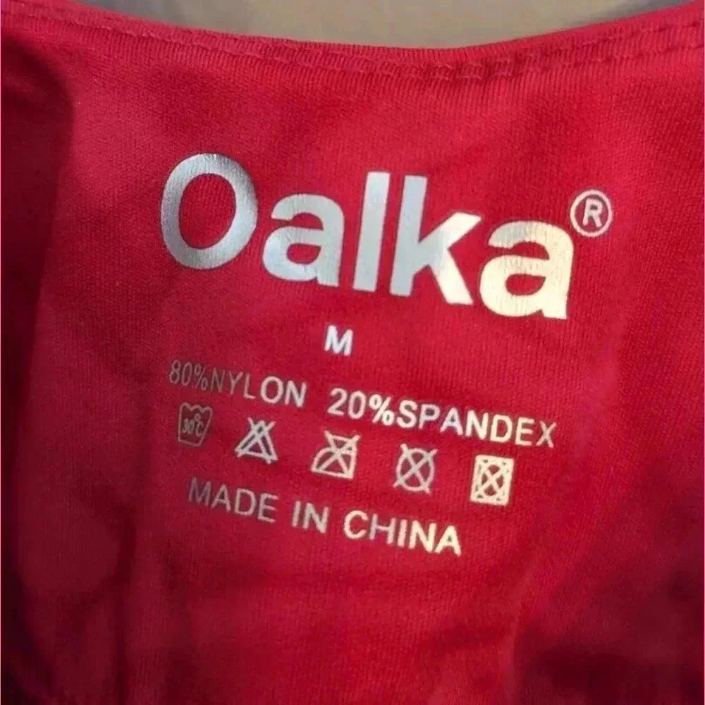 Oalka Tie Dye Red Longline Sports Bra NEW Sz M Padded Crop Tank Yoga Workout